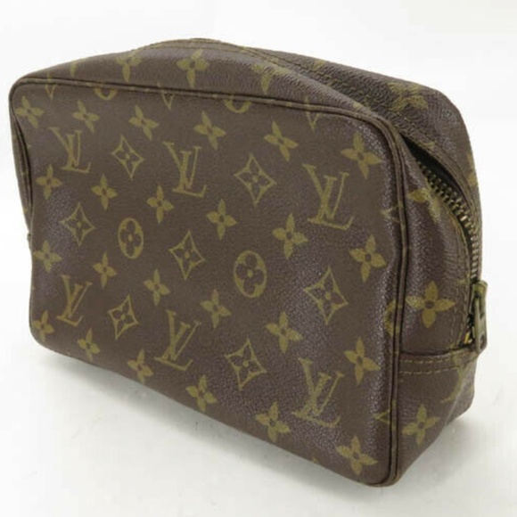 LOUIS VUITTON MONOGRAM TROUSSE TOILLET - Picture 3 of 8